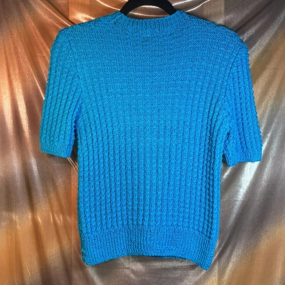 VINTAGE 80’s turquoise hand knitted‎ sweater. Mint condition. Med 158 36” chest